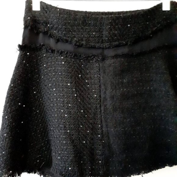 NWT Zara black textured sequin & semi-sheer frayed mini skirt, M - Picture 11 of 13
